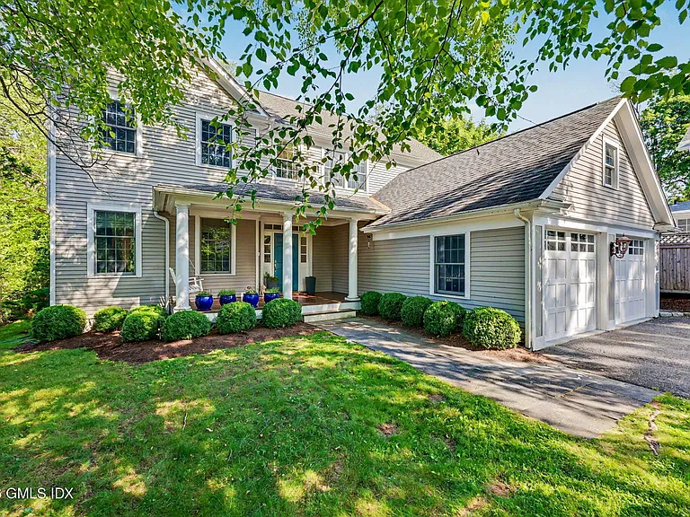 4 Sickle Bar Ln — Photo 1