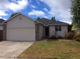 1326 Trent Ave N, Keizer, OR 97303