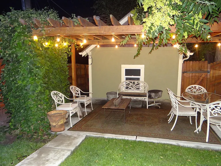 2723 W 23rd Ave — Photo 2