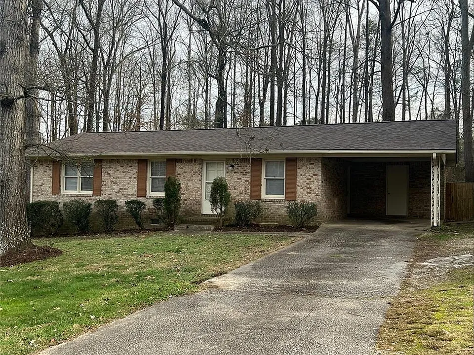 3766 Renee Cir