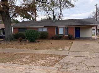7504 W Canal Blvd, Shreveport, LA 71108