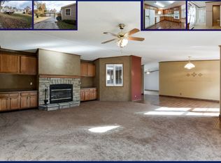 1006 Deer Field Rd, Merriam Woods Village, MO 65740