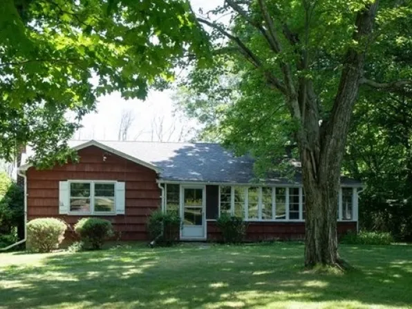 53 Kemah Mecca Lake Rd, Hampton Twp., NJ 07860