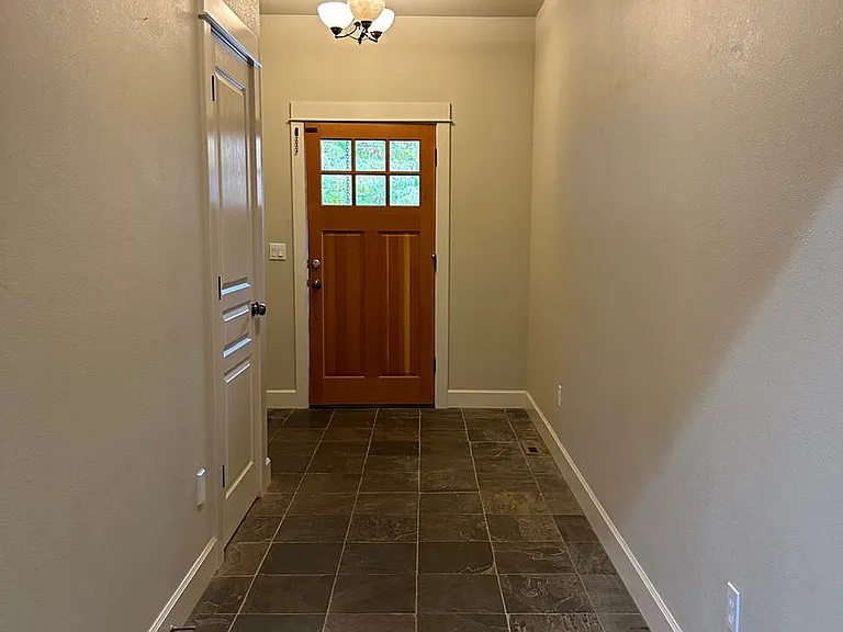 61721 Darla Pl — Photo 8