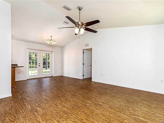 3rd image of 16250 NE 2nd Pl