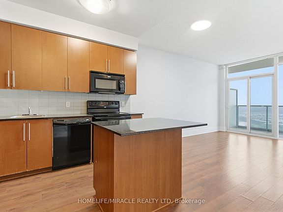 4th image of 330 Burnhamthorpe Rd W #2901