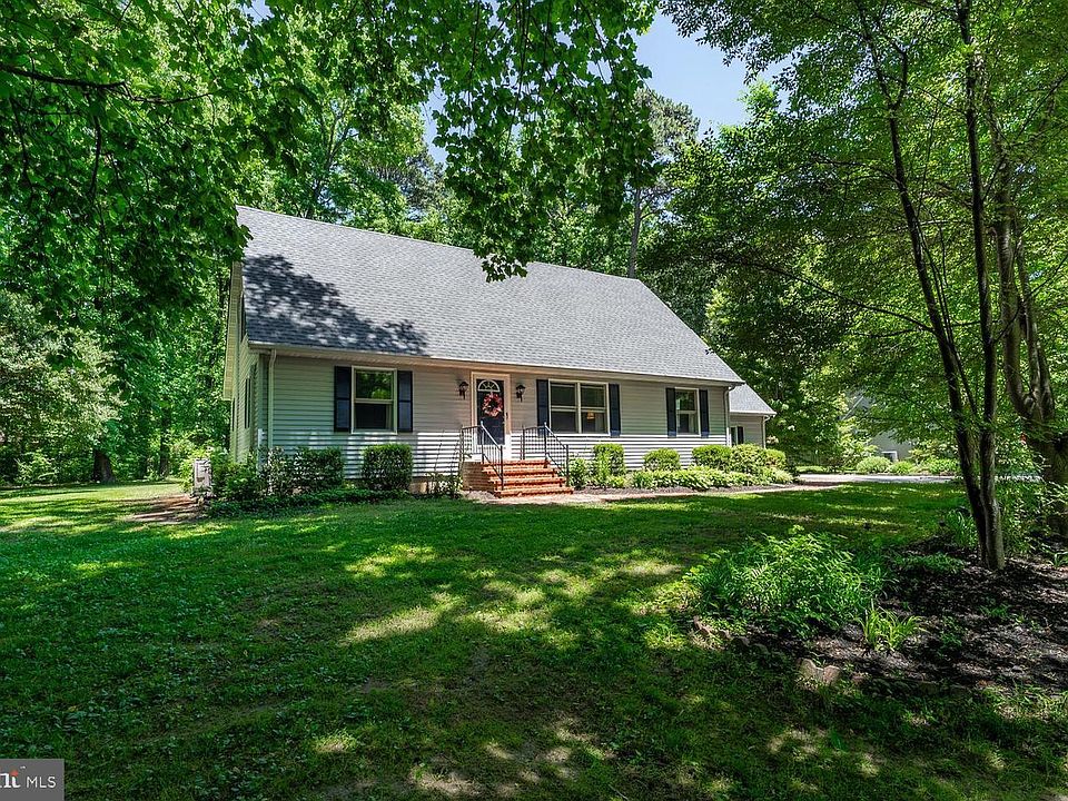 1st image of 814 Wrights Neck Rd