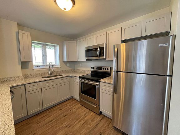 4th image of 64 & 70 Hudson Ave #70-1A