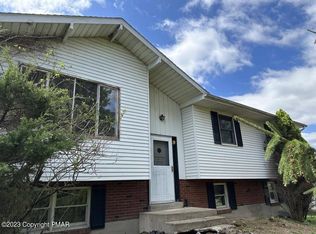 1160 Kunkletown Rd, Saylorsburg, PA 18353