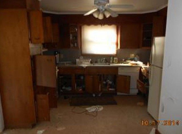 2nd image of 55 Hobart St