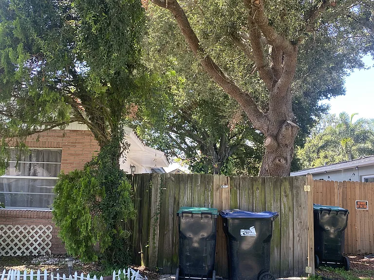 1110 Rainbow Dr — Photo 16