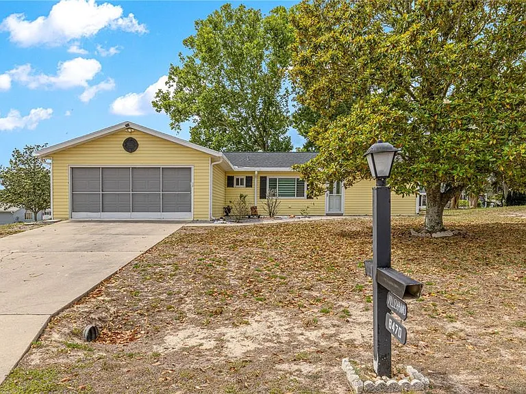 8470 SW 107th Pl — Photo 34