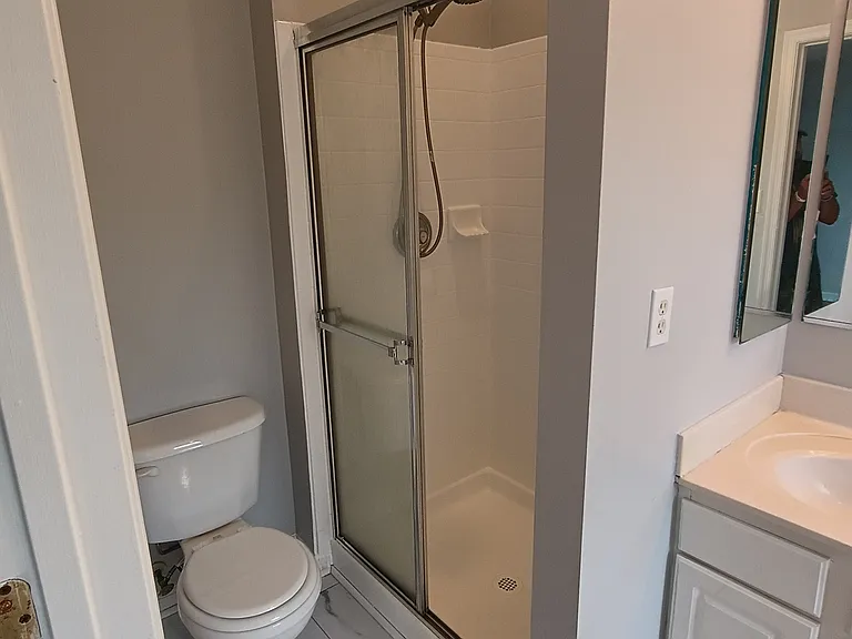 Master bedroom separate shower