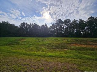 Pine St, Deridder, LA 70634
