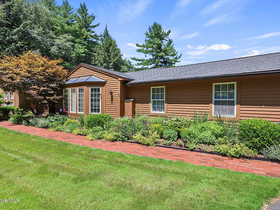1st image of 14 Hemlock Hill Rd