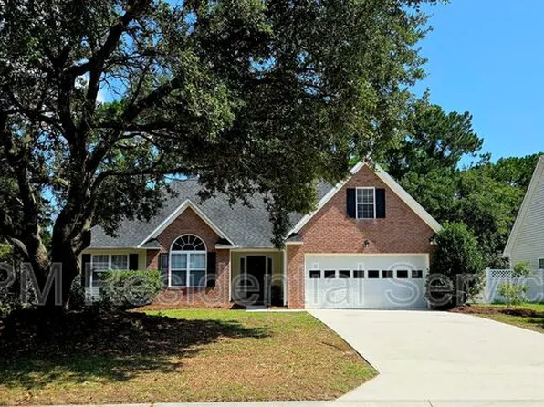 5005 Woods Edge Rd, Wilmington, NC 28409