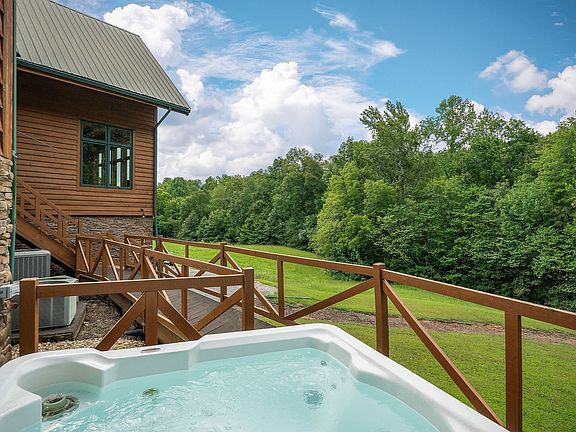 12th image of this home