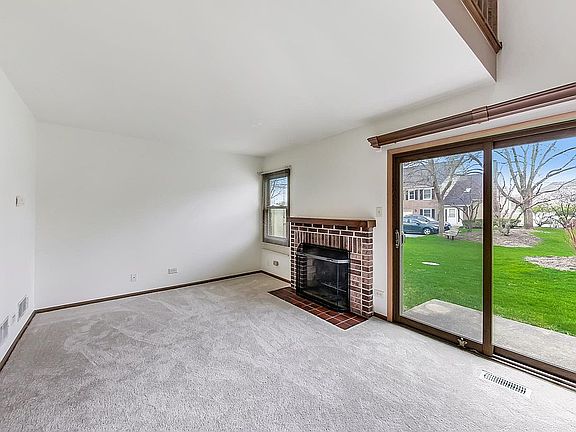 LIVING ROOM WITH FIRE PLACE