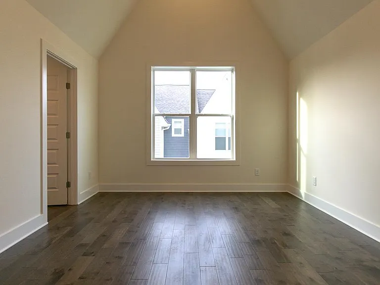 701 James Ave — Photo 11