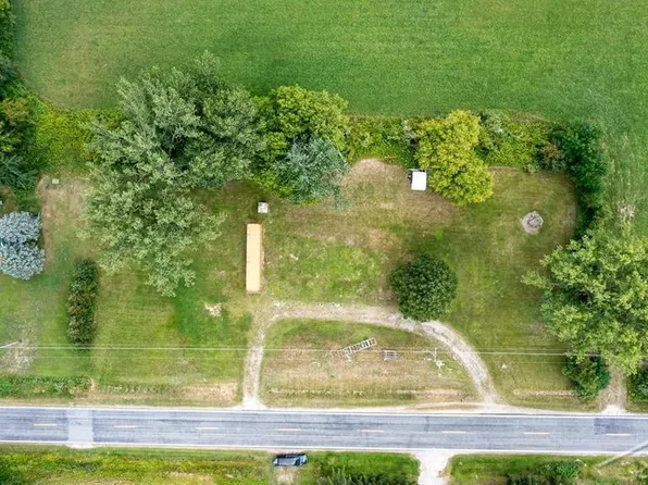 6358 N Middle Rd, Hope, MI 48628