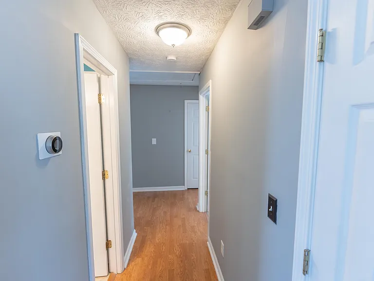 4589 Brook Farms Dr — Photo 34