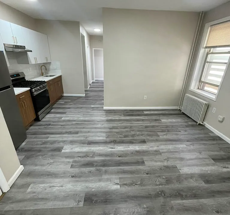 13 Brinsmaid Pl #4A