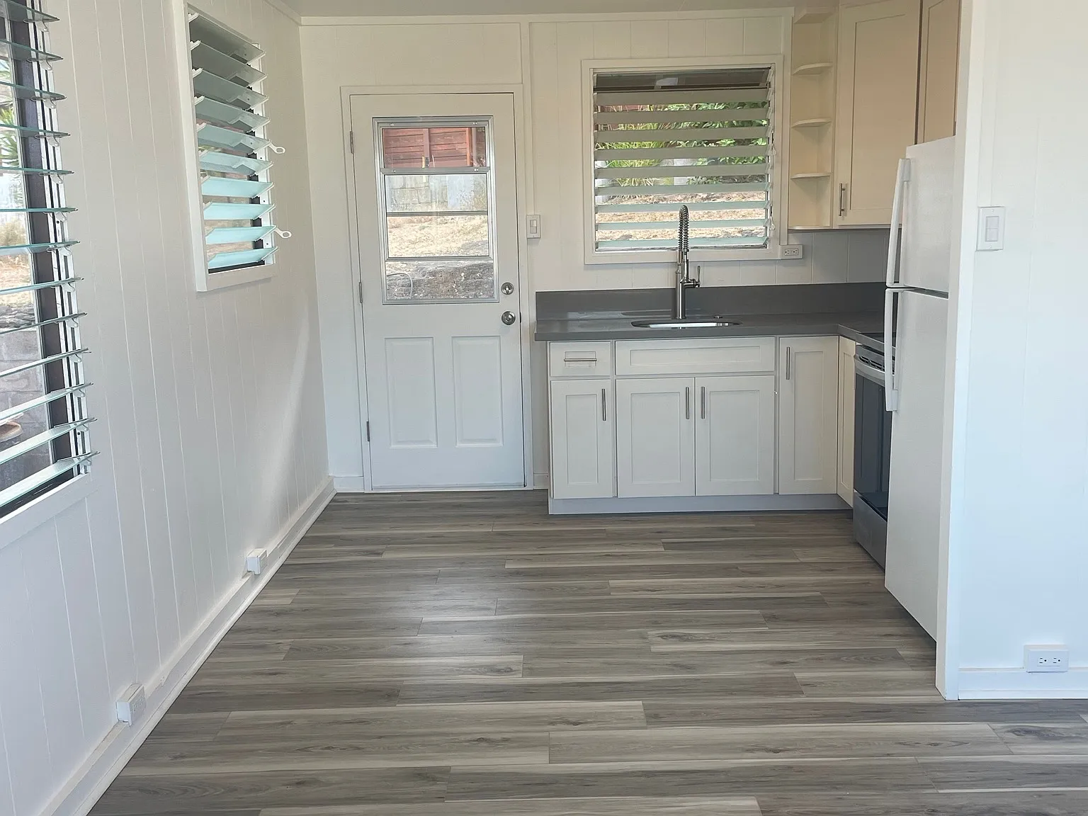 2 bed, 550 sqft, $2,500 — Photo 3