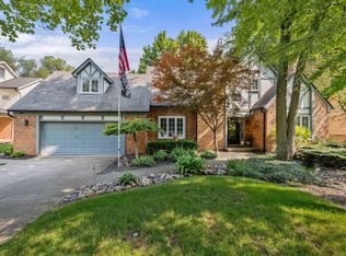 8993 Mary Ann Ave, Shelby Township, MI 48317