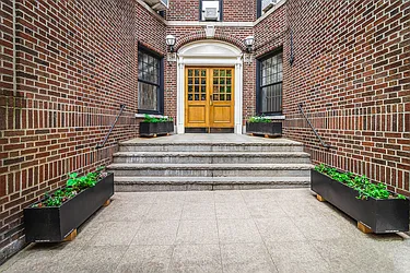 240 Waverly Place in West Village