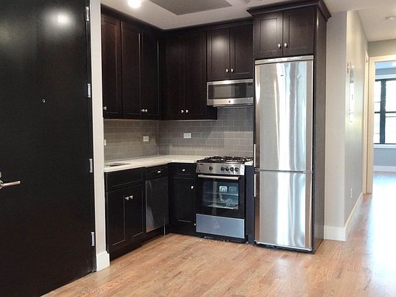 4th image of 605 Onderdonk Ave #2E