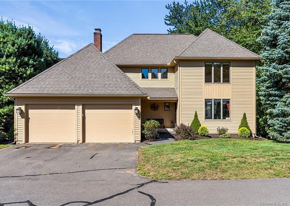 1st image of 349 Cavan Lane #349