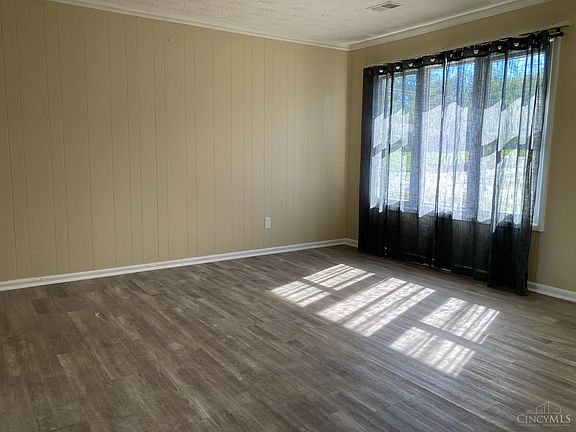 4th image of 4006 Fawnhill Ln