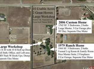 909 Cripple Creek Rd, Paso Robles, CA 93446