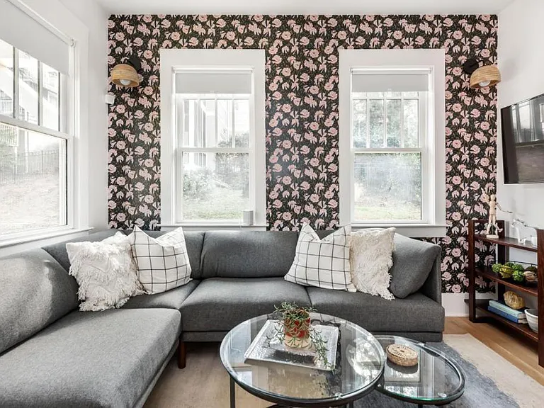 338 Sinclair Ave NE #CH — Photo 7