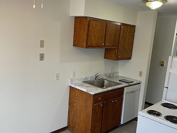 2nd image of 17-33 7th Ave SE #25-301