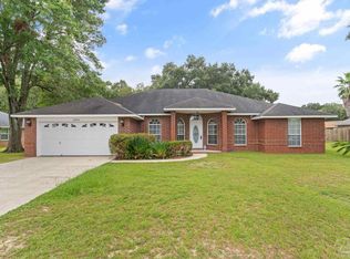 2045 Dovefield Dr, Pensacola, FL 32534