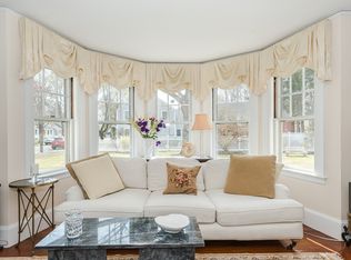 2 Upland Rd, Newburyport, MA 01950