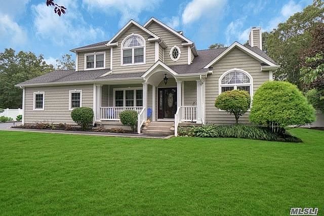 1st image of 6 Sommerset Dr