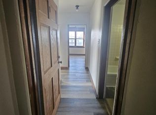 1525 University Ave APT 1, Green Bay, WI 54302