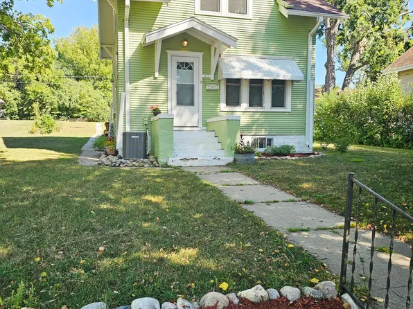822 4th Ave, Madison, MN 56256