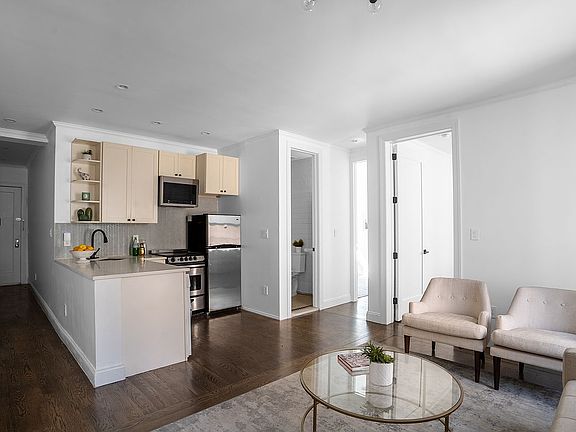 5th image of 17 E 17th St #D4