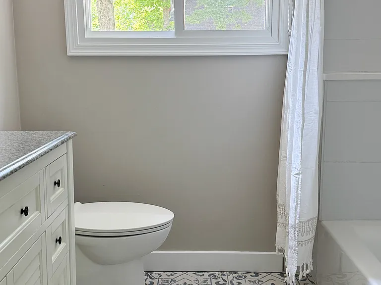 5430 Brainard Rd — Photo 13