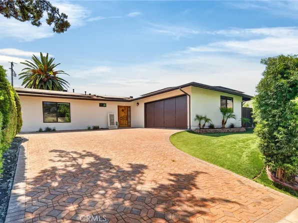 5420 Parkmor Rd, Calabasas, CA 91302