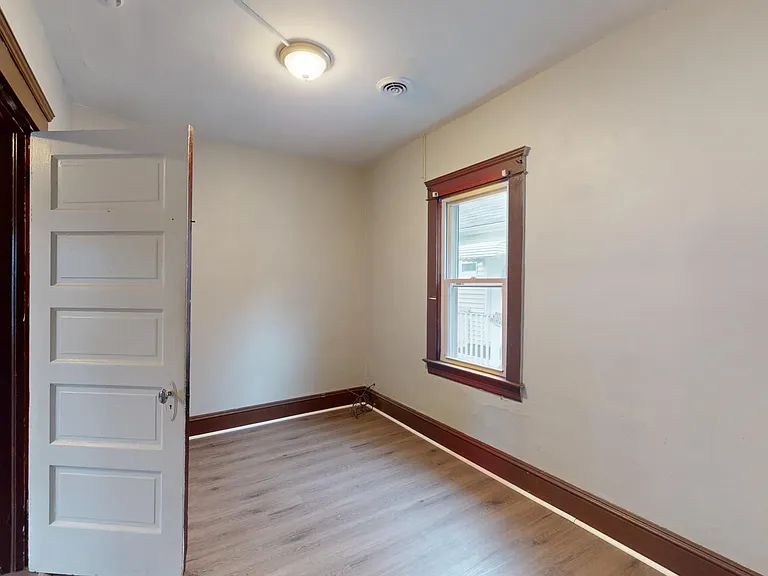 3414 W 44th St — Photo 36