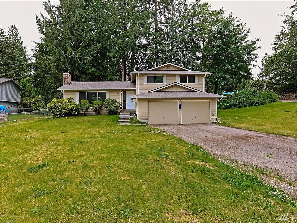 1st image of 4133 Chinook Ct NE