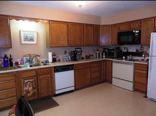 9 Lina Ln, West Springfield, MA 01089