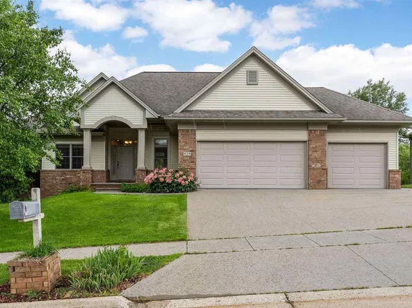 959 Tamarack Trl, Iowa City, IA 52245