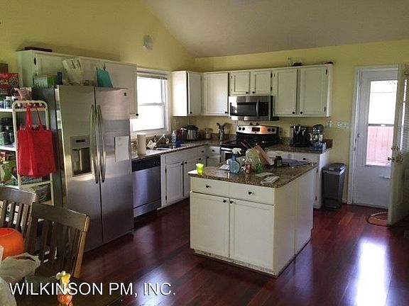 5th image of 1013 Cape Cod Dr