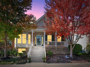 927 Penny Ln, Saint Peters, MO 63376