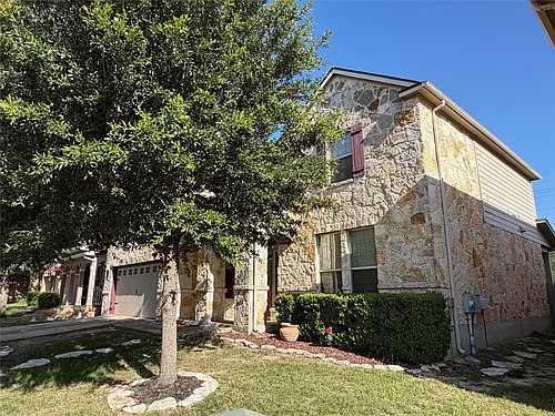 227 Sandstone Trl Photo 1